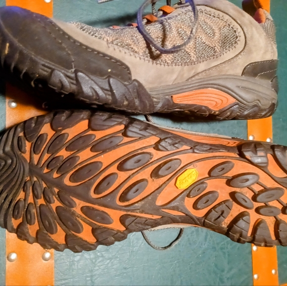 VIBRAM 8½💨 - Picture 2 of 6